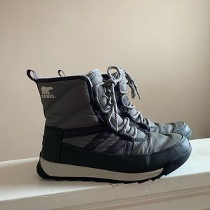 WOMEN'S WHITNEY™ II SHORT LACE BOOT SIZE 9.5 COLOR QUARRY